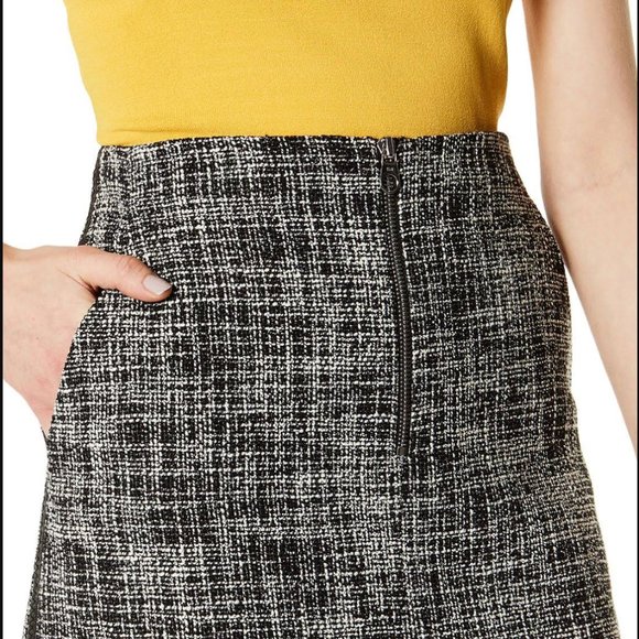 Karen Millen Dresses & Skirts - Karen Millen Black & White Skirt